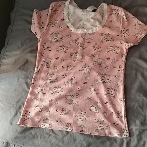 Lovely bubbly pink floral shirt